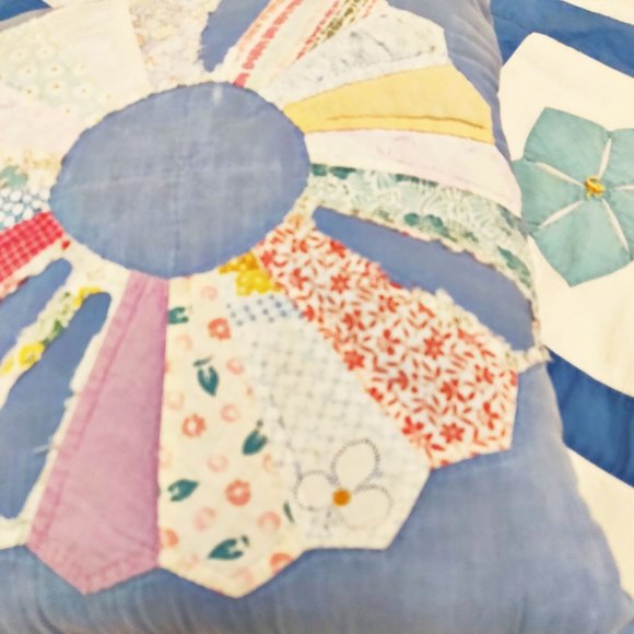 Vintage Handmade Patchwork Quilt Pillows 2 Dresden Plate Flower Old Fabric 1930s - Picture 11 of 16